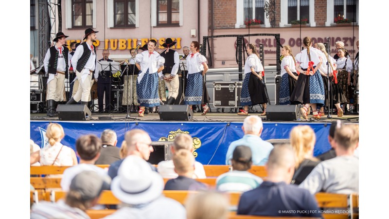 ZPiTZC im. J. Marcinkowej na scenie w Pucku. Fot. Konrad Kędzior, Miasto Puck